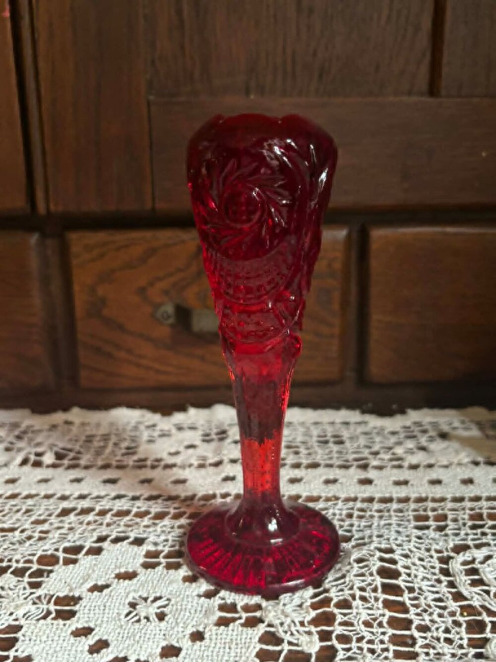Vintage LE Smith Amberina Aztec Bud Vase Cadmium Glow Tulip Rim Scalloped 6.5" - Picture 8 of 10